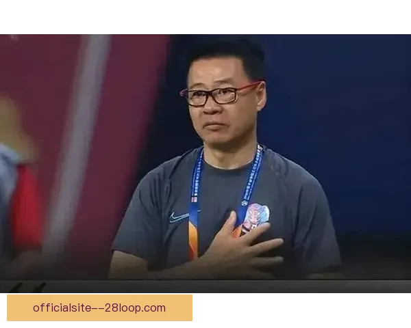 回放与裁决之间足球VAR争议事件的历史演变与判罚公正性探讨